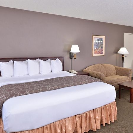 Kelly Inn 13Th Avenue Fargo Zewnętrze zdjęcie