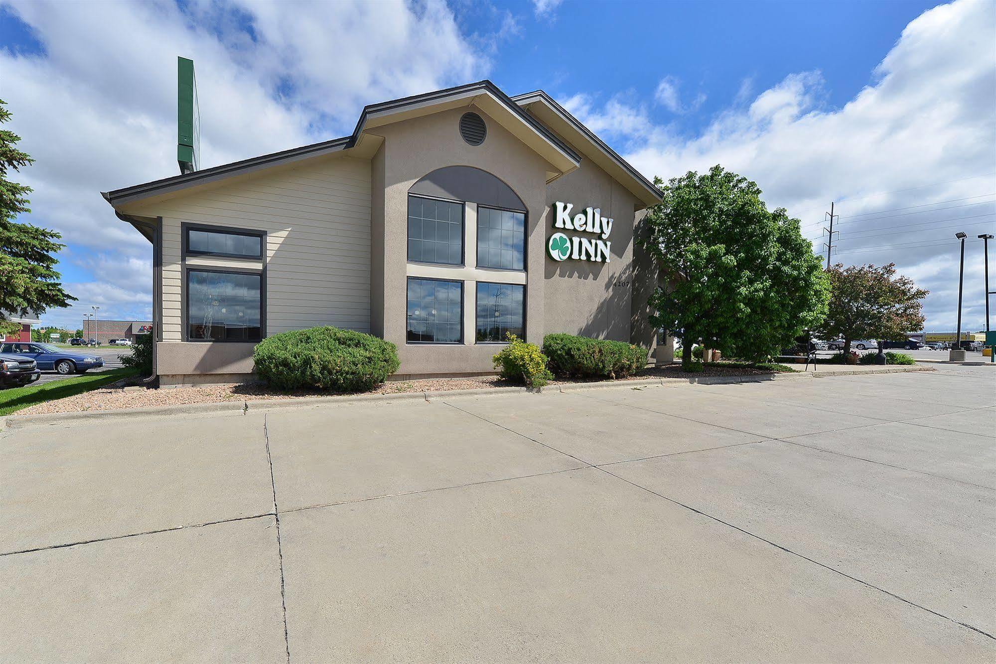 Kelly Inn 13Th Avenue Fargo Zewnętrze zdjęcie