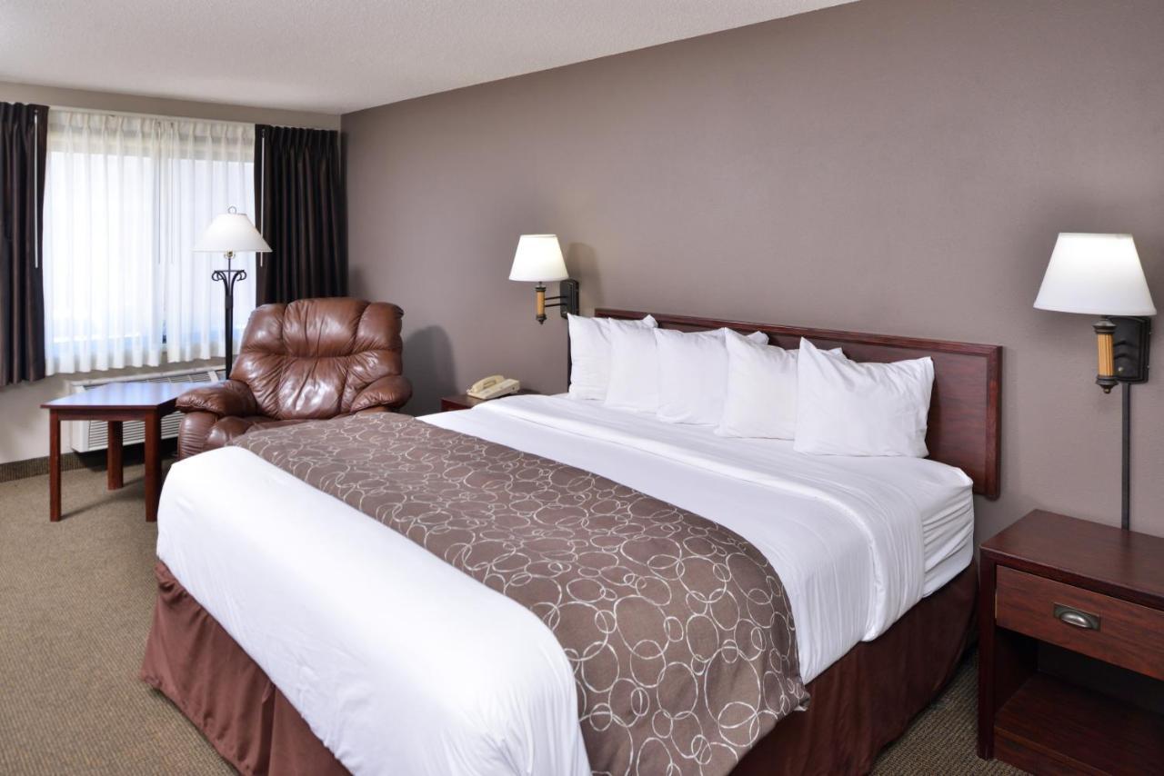 Kelly Inn 13Th Avenue Fargo Zewnętrze zdjęcie
