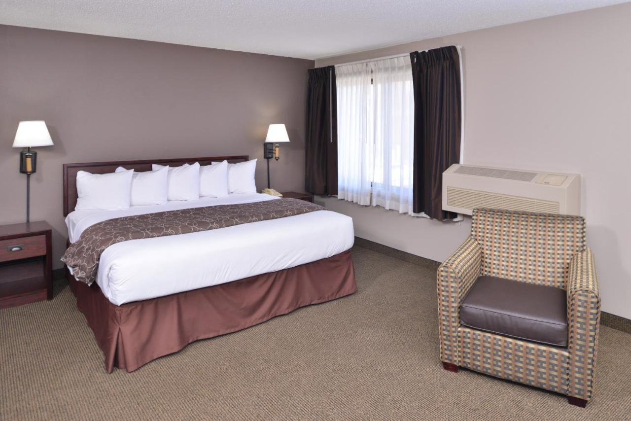Kelly Inn 13Th Avenue Fargo Zewnętrze zdjęcie